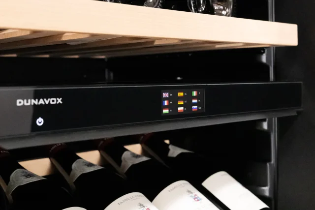 DUNAVOX NOBLE-56